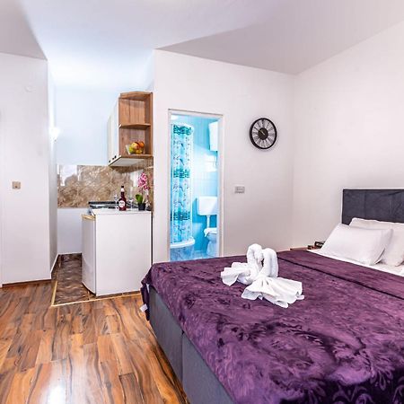 Apartmani Vinko ビビニェ エクステリア 写真