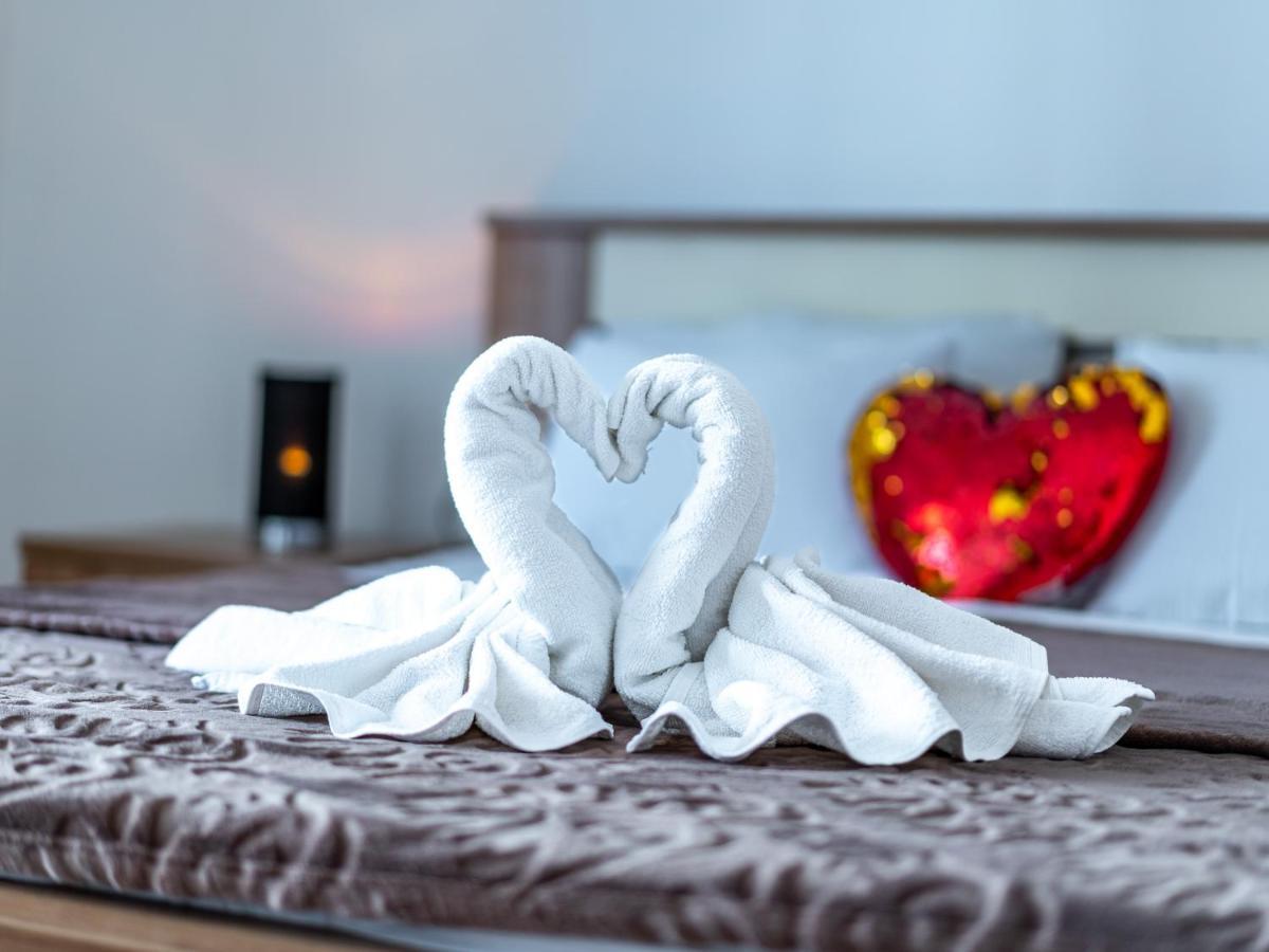 Apartmani Vinko ビビニェ エクステリア 写真